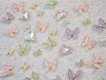 ラルネイル 大宮(Lull. nail)/新作蝶々パーツ入荷♪