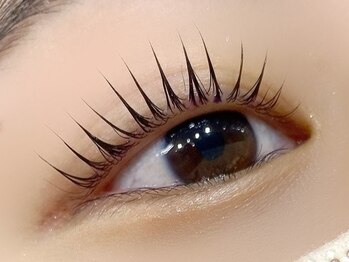 ベリーアイズ 町田店(Berry Eyes)/束感まつ毛パーマ