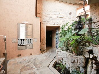 エムズプレミアム(M’s Premium)/2階