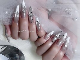 ガーリーネイル