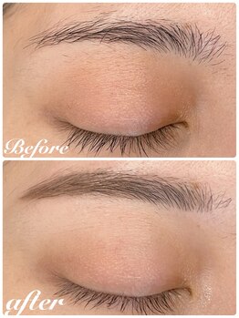 アデージョ(Adejio)/眉スタイリング