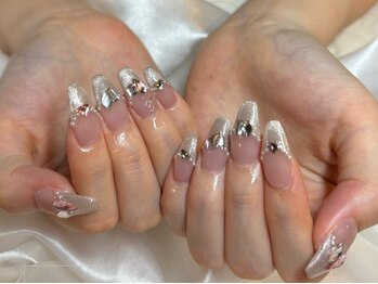 サロン プリマ(Salon Prima)の写真/キラキラ、韓国風、ワンホンなど流行りのモテネイル☆デート前・女子会前サロンプリマで可愛いは作れる♪