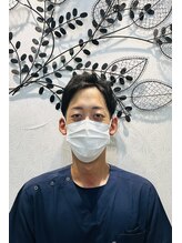 フットルーム プラナ 第３ビル梅田店 佐藤 