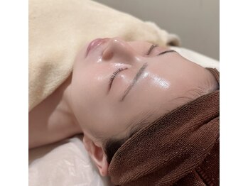 ミニョン(mignon)/ハーブピーリング