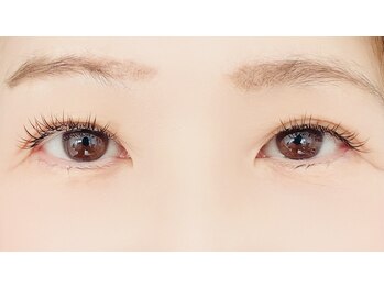 クリア アイラッシーズ アンド ネイルサロン シャイン(CLEAR & SHINE)/フラットラッシュ100本