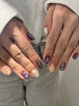 エム ネイル(emu nail)/一癖ポップデザイン☆