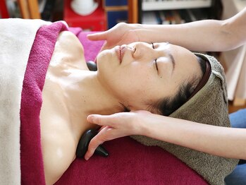 オーガニックアロマテラピーサロン ロータス ウィング(Lotus Wing)/バザルトストーンフェイシャル