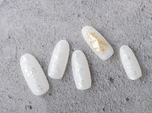 サンミーゴネイル 神戸店(Sunmego Nail)/シェル金箔ホワイトネイル