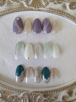 サロンデイジー(salon Daisy)の写真/毎月変わる月限定ネイルが人気!トレンドデザインネイルがお得に楽しめるサロン