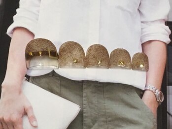 お気軽ビューティエーヴィヒ(Ewig)/11月キャンペーンネイル♪