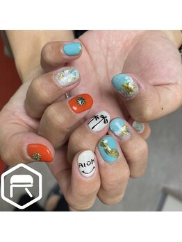 東海最大級ネイルサロン by レディスペネイル 名駅店/ハワイへ