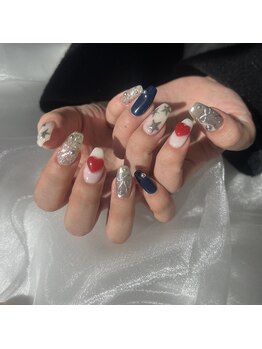 ティニー(Tiny)/お持ち込みネイル