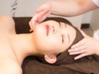 ソンリッサビエン(sonrisabien)/痛みの調節可能◆小顔矯正コルギ