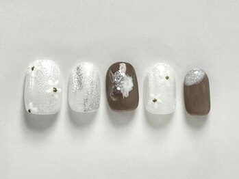 ユノ フィオーレ(Juno fiore)/キラキラフラワーネイル