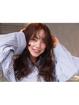 ナチュラル上品な目元にしたい