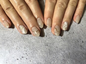 大理石風ニュアンスネイル