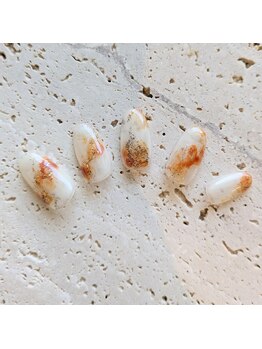 アレミティ(Aremiti)/9月ニュアンスデザイン