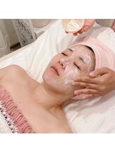 ブランシュ ネージュ(Blanche Neige)/