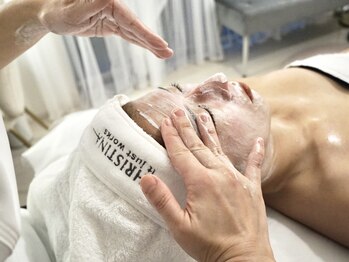 クリア 栄生(CLEAR)/名古屋/毛穴/小顔/ニキビケア