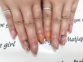 【ニュアンスネイル】