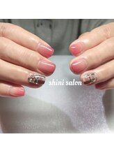 シンイサロン(shini salon)/繊細なグラデチェックのコラボ