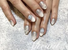 アクイユ 銀座店(ACCUEIL)/白グラデネイル