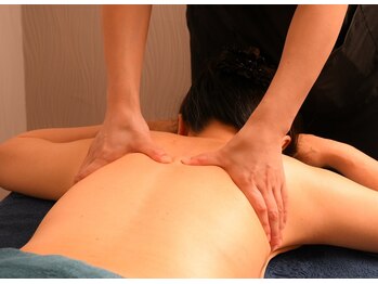 和(なごみ)/アロマリンパマッサージ