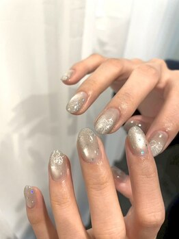 MASHU　MACHELA店の写真/【オフィスでも映えるシンプル美♪】大人気のワンカラーマグネットで、日常を彩る上品な輝きを指先へ◎