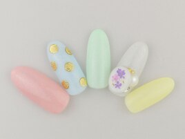 カラフル押し花ネイル