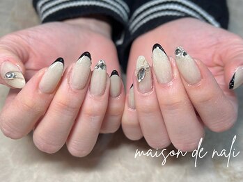 メゾン ド ナリ(maison de NALI)/ハンド120分フリーアート/ツルタ