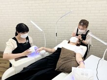 アイ マックスケリー 天神(MAXKELLY)の雰囲気（ネイルとまつげを同時施術。忙しい方におすすめ！）