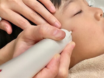 シエナ(ciena)の写真/濃いシミも薄いシミも徹底ケア！当日メイクOK＆テープ貼付なし《エイジングケア＋シミケア30分》80分6800円