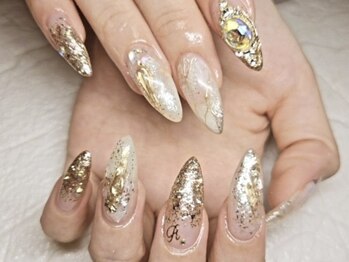 イーアンドイー(e&e)の写真/おしゃれは指先から★最新トレンドネイルで周りと差がつくデザインをご提案♪