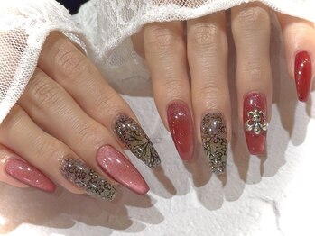 スワロンネイル(SWALLON NAIL)の写真/爪が短い・薄い・折れやすい…そんな悩める女子必見☆自爪をケアしてお好みの形や長さで魅力的な指先に♪