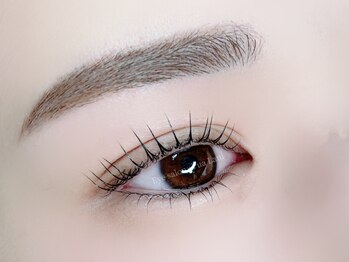 プアラニ(Pua Lani)/美眉ワックスとまつ毛パーマ