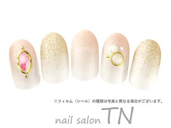 ティーエヌ TSUTAYA三島店/6月季節の定額4900円コ―ス1