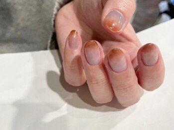 アイネイルズ 梅田店(I nails)/淡色塗りかけグラデ¥9700
