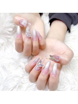 シーラブリ(Cloveli)/ロングネイル