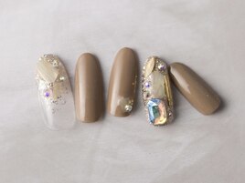 キラキラシェル埋め尽くしネイル