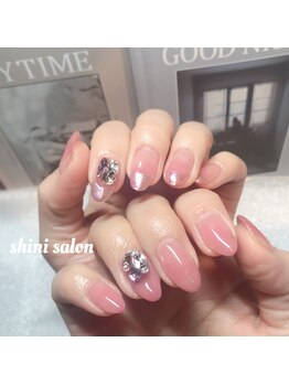 シンイサロン(shini salon)/my nail＾＾ビジューがすき＾＾