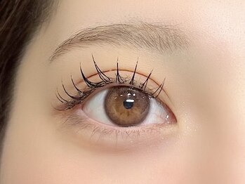 モアエッジ 表参道店(more edge)の写真/【パリジェンヌ¥6000/まつげパーマ¥5500/バインドロックも開始】高度な技術で"なりたい瞳"を実現♪