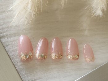 キラキラピンクネイル