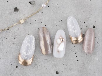 サンミーゴネイル 神戸店(Sunmego Nail)/ホワイト大人ニュアンスネイル