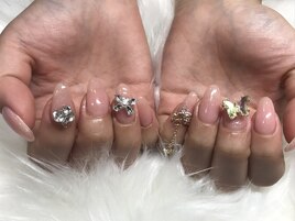 蝶々ネイル