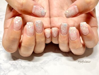 モフルール(Mofuleur)/クリアベース・塗りかけネイル
