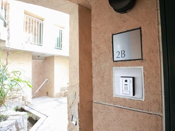 エムズプレミアム(M’s Premium)/2B