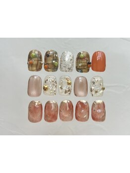 ショートネイルデザインが豊富