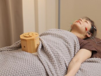 食いしばり×睡眠美容　鍼灸サロンSomnia【肩こり/美容鍼/自律神経/整体/南森町】の写真/南森町で心身を整える♪美容鍼×全身鍼灸で食いしばり・肩こり・睡眠のお悩みをケア
