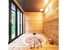 リラクゼーション エグゼ(EXE)/露天風呂の利用風景