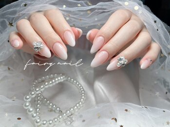 フェアリーネイル(Fairy Nail)の写真/大人女性の心を掴む上品な高クオリティのデザイン多数ご用意◎爪の形・長さ・形がキレイに見える美爪に♪